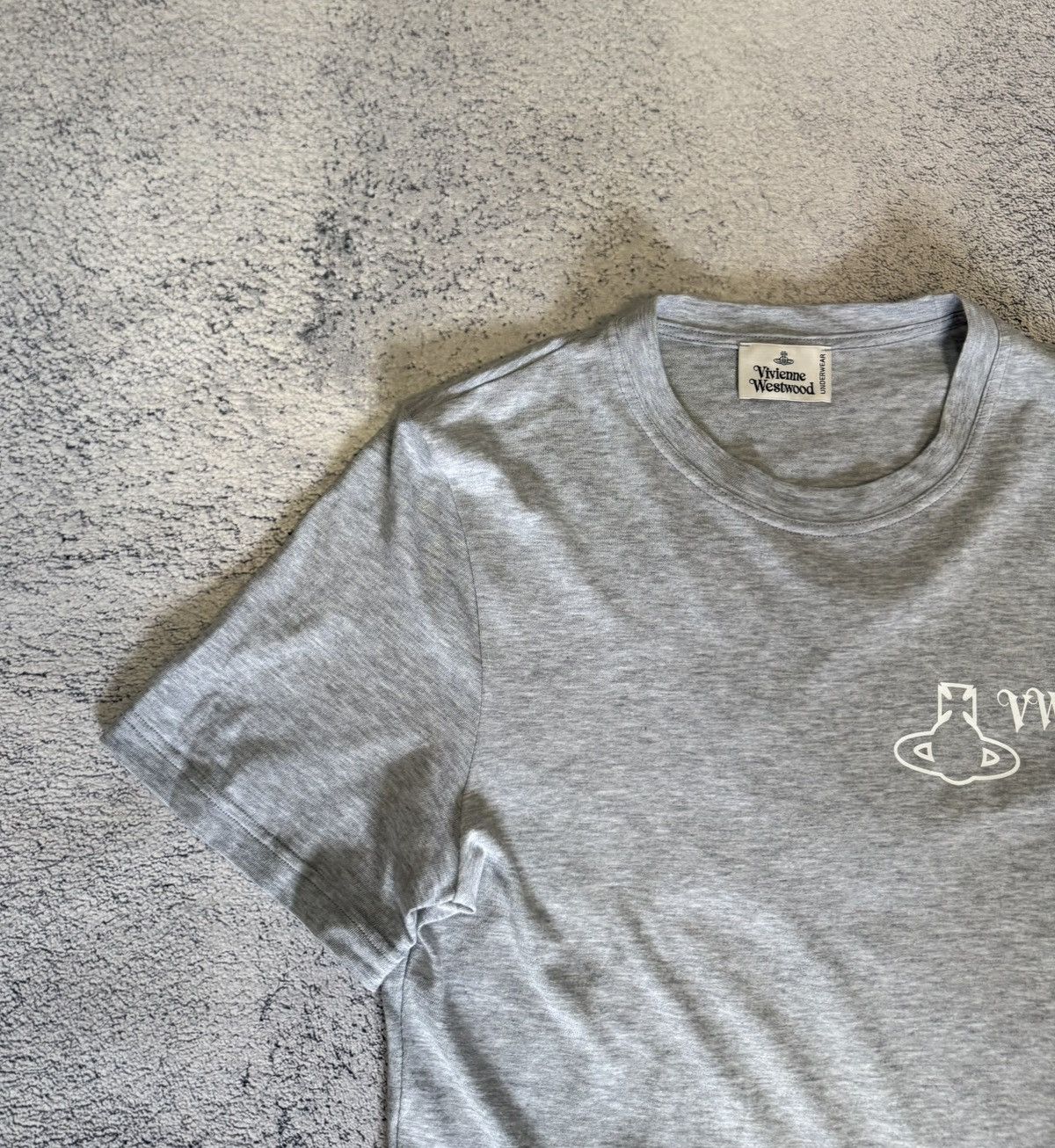 Vivienne Westwood Vivienne Westwood Orb VW Logo T Shirt Men S Designer Tee Size US S / EU 44-46 / 1 - 5 Thumbnail