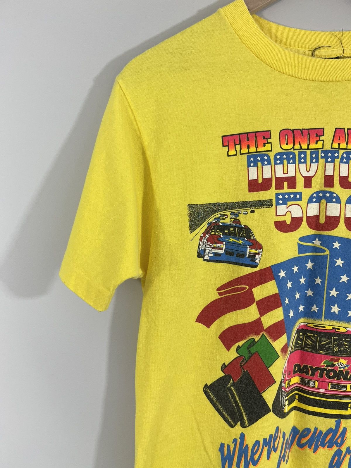 Vintage Single Stitch Daytona 500 NASCAR 1992 Tee Size US L / EU 52-54 / 3 - 6 Thumbnail