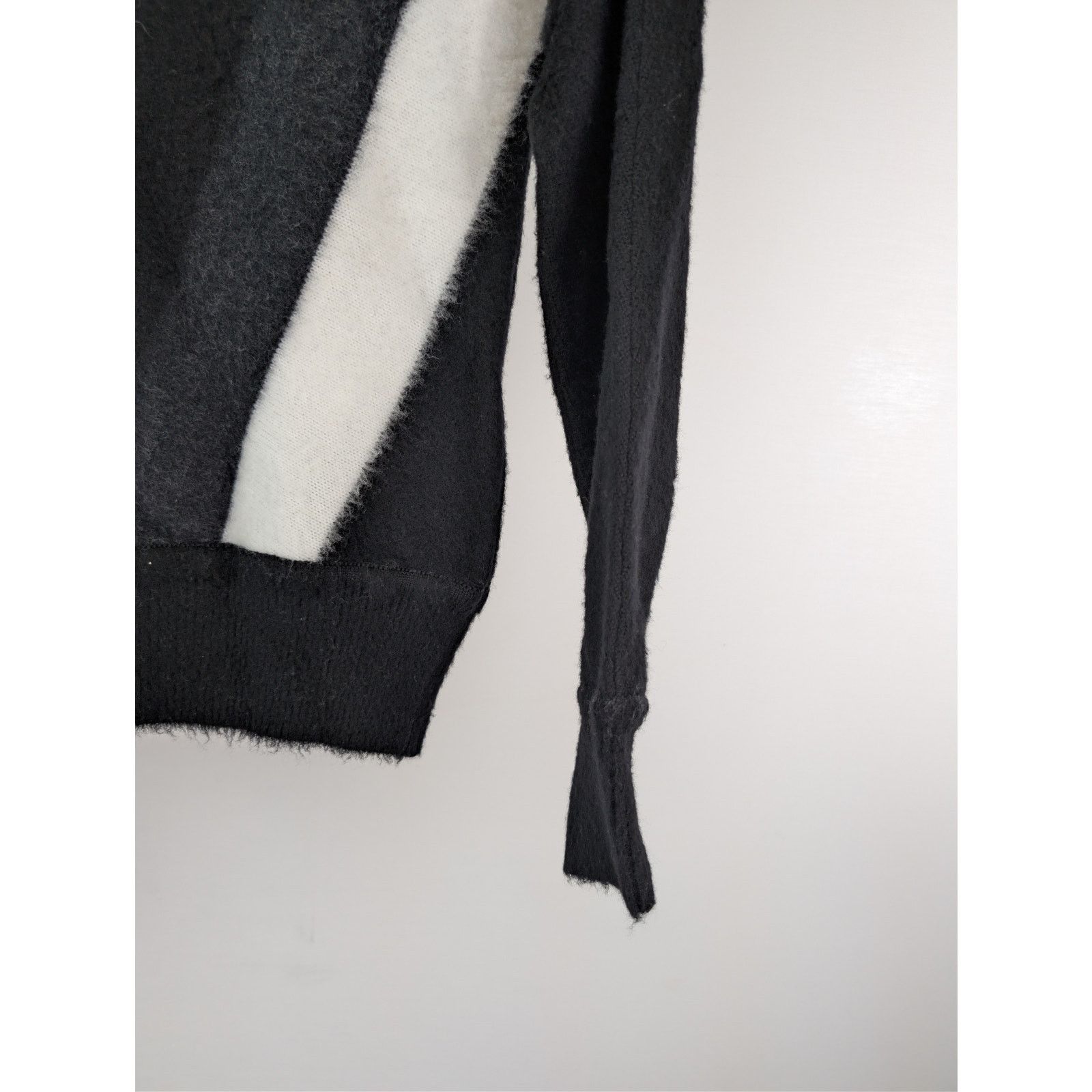 Saint Laurent Paris o1rshd1 graphic-print wool jumper sweater Sweatshirt Size US M / EU 48-50 / 2 - 5 Thumbnail