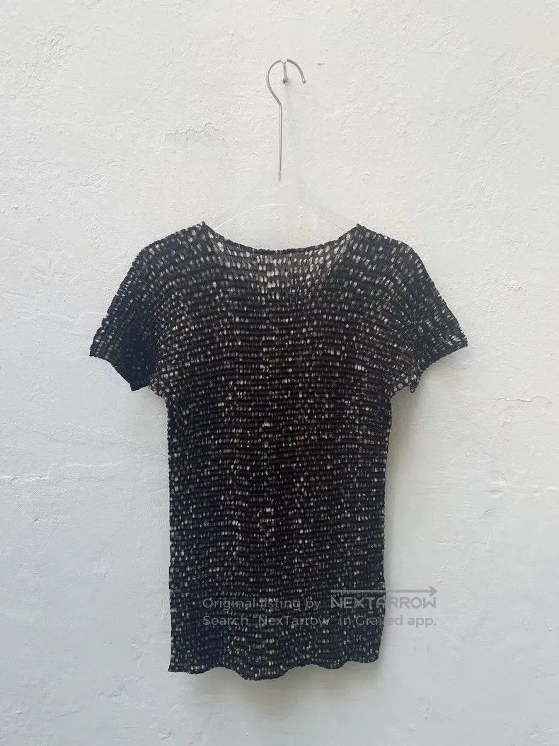 Issey Miyake Issey Miyake Vintage Polka Dot Ruffle Short Sleeve Top Size M / US 6-8 / IT 42-44 - 4 Thumbnail