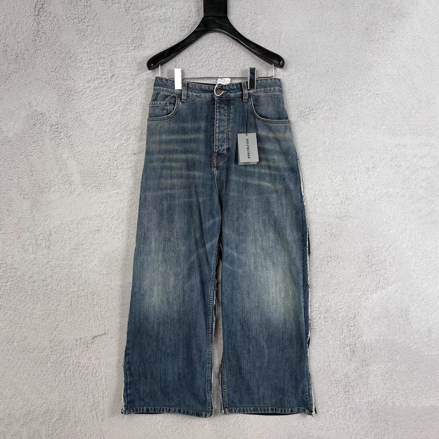 Balenciaga Balenciaga double stitched denim paneled XS new pants Size US 26 / EU 42 - 1 Thumbnail