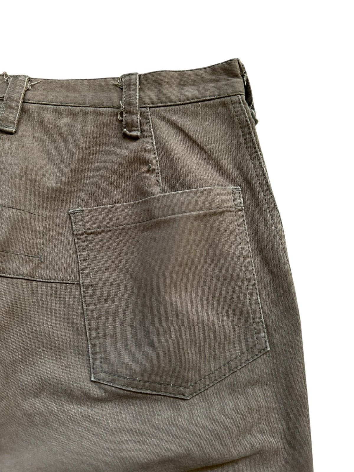 Diet Butcher Slim Skin 90’s '' Materialism?'' Diet Butcher slim skin cargo pants Size US 28 / EU 44 - 8 Thumbnail