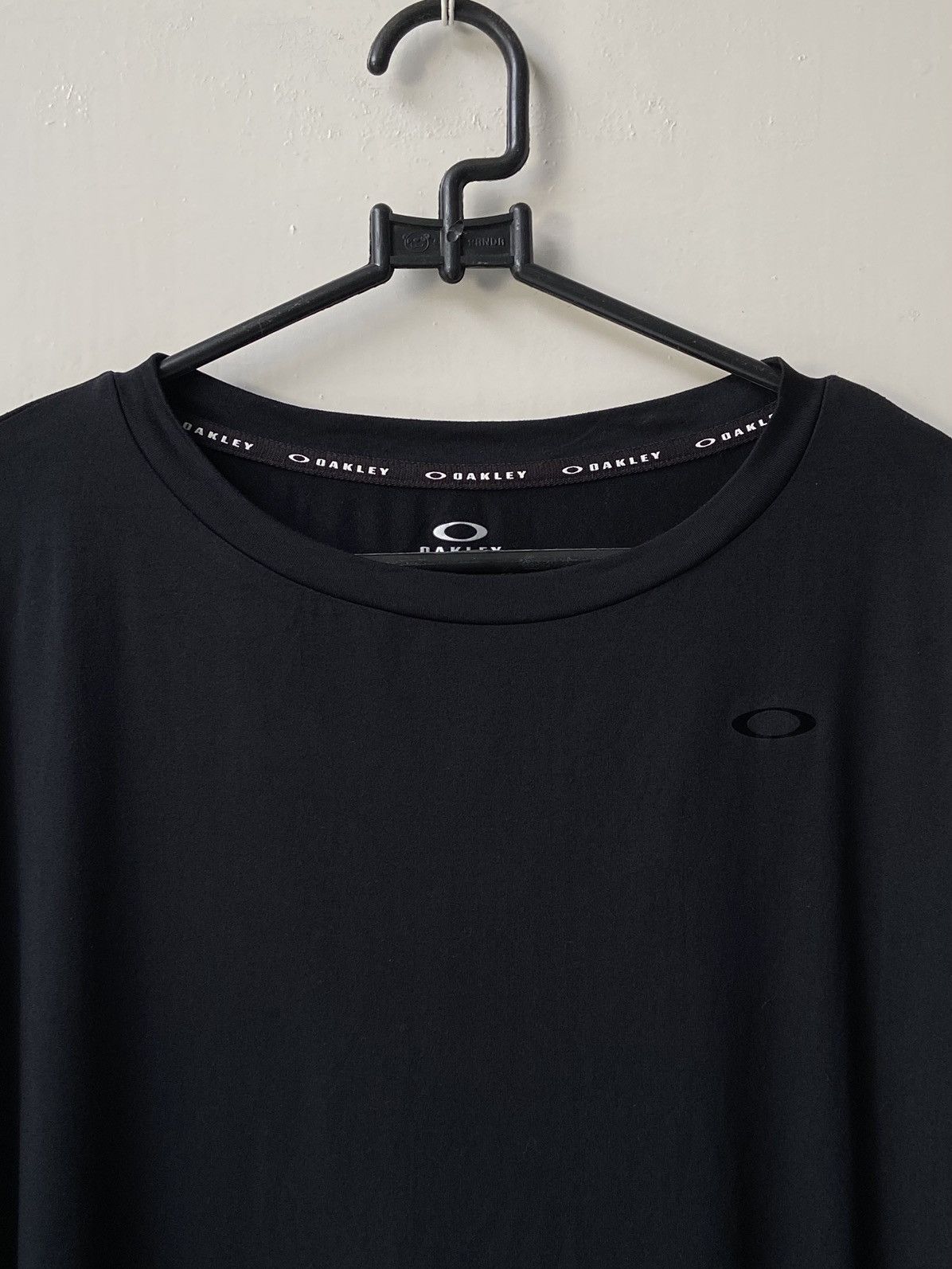 Oakley OAKLEY Black Long T-shirt Size US L / EU 52-54 / 3 - 13 Thumbnail