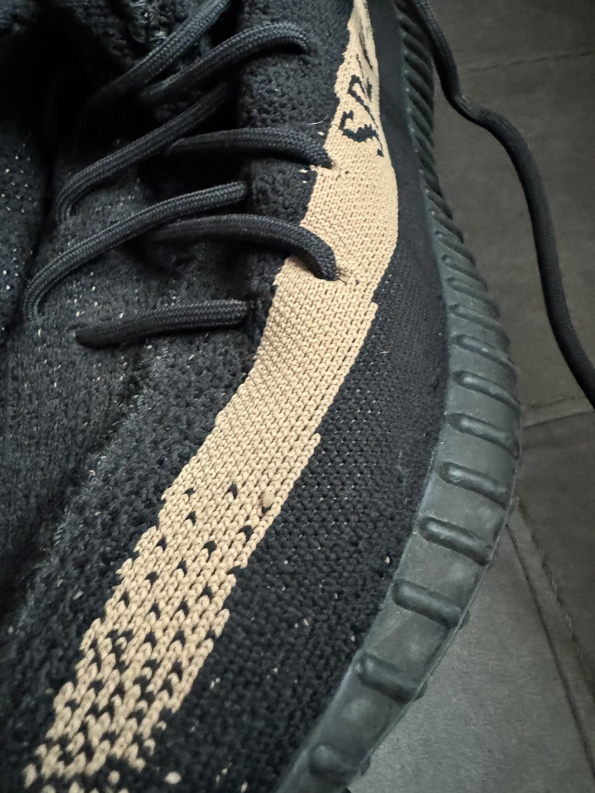 Adidas ADIDAS YEEZY BY1605 size UK12 / US12.5 study all photos well Size US 12.5 / EU 45-46 - 18 Thumbnail