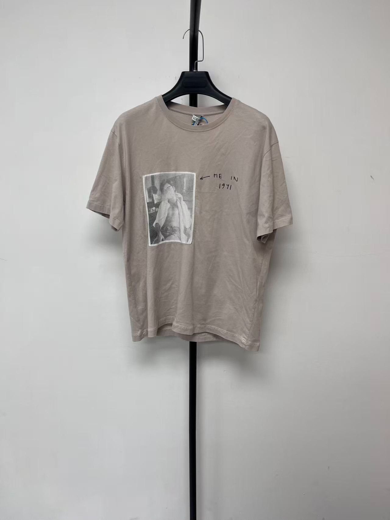 Loewe LOEWE Portrait Print Crewneck Short-Sleeve Men's Size US S / EU 44-46 / 1 - 1 Thumbnail
