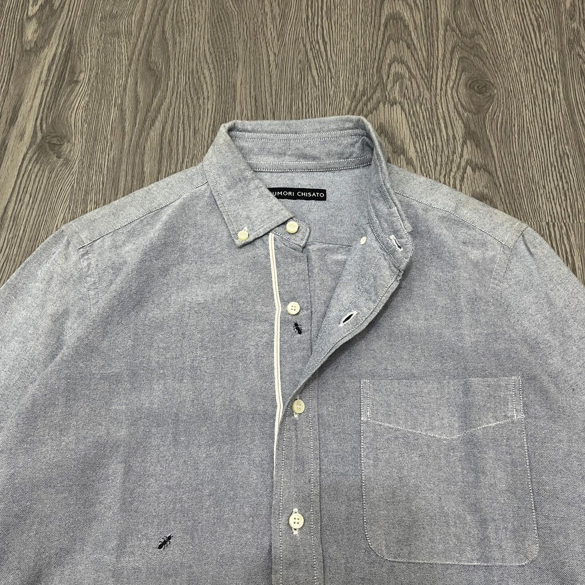 Issey Miyake Tsumori Chisato Selvedge Shirt with a Ant Embroidery Size US M / EU 48-50 / 2 - 3 Thumbnail