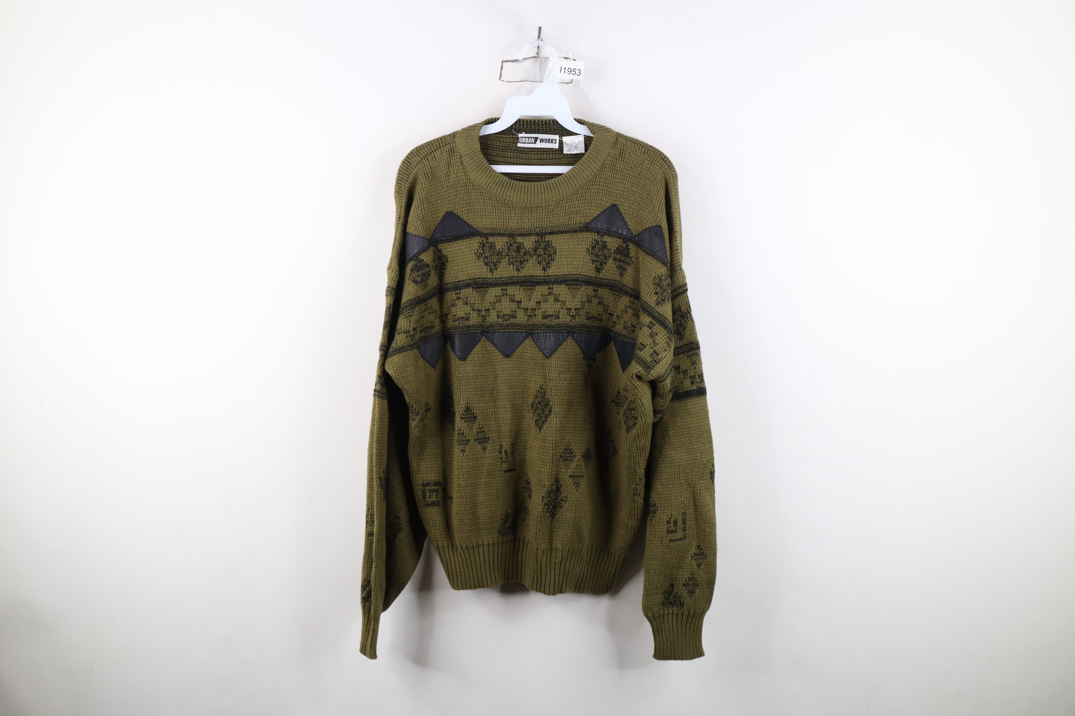 Vintage Vintage 90s Streetwear Trim Diamond Knit Crewneck Sweater Size US L / EU 52-54 / 3 - 1 Thumbnail