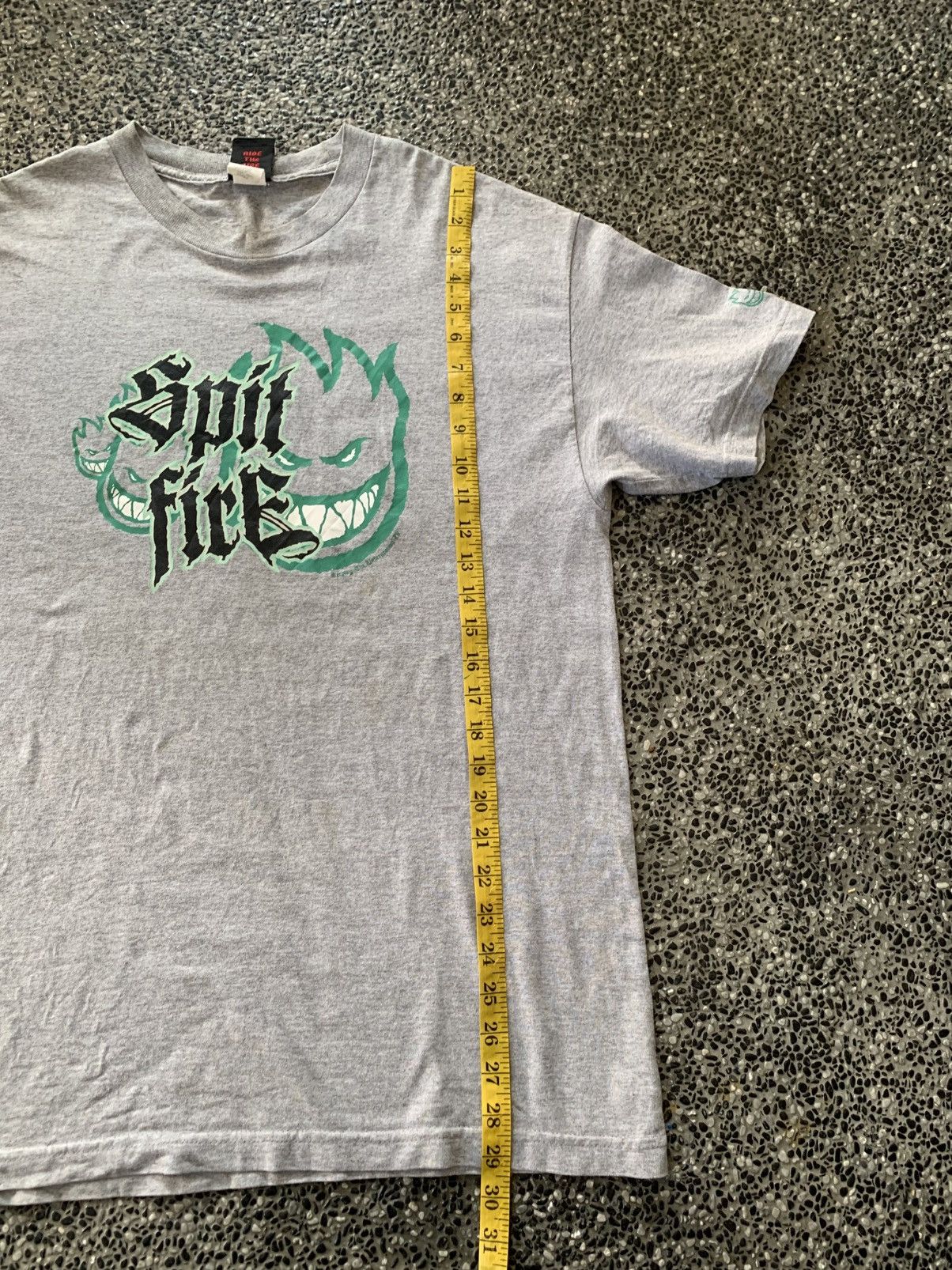 Spitfire Vintage Spitfire Wheels Skateboards T shirt Size US L / EU 52-54 / 3 - 10 Thumbnail