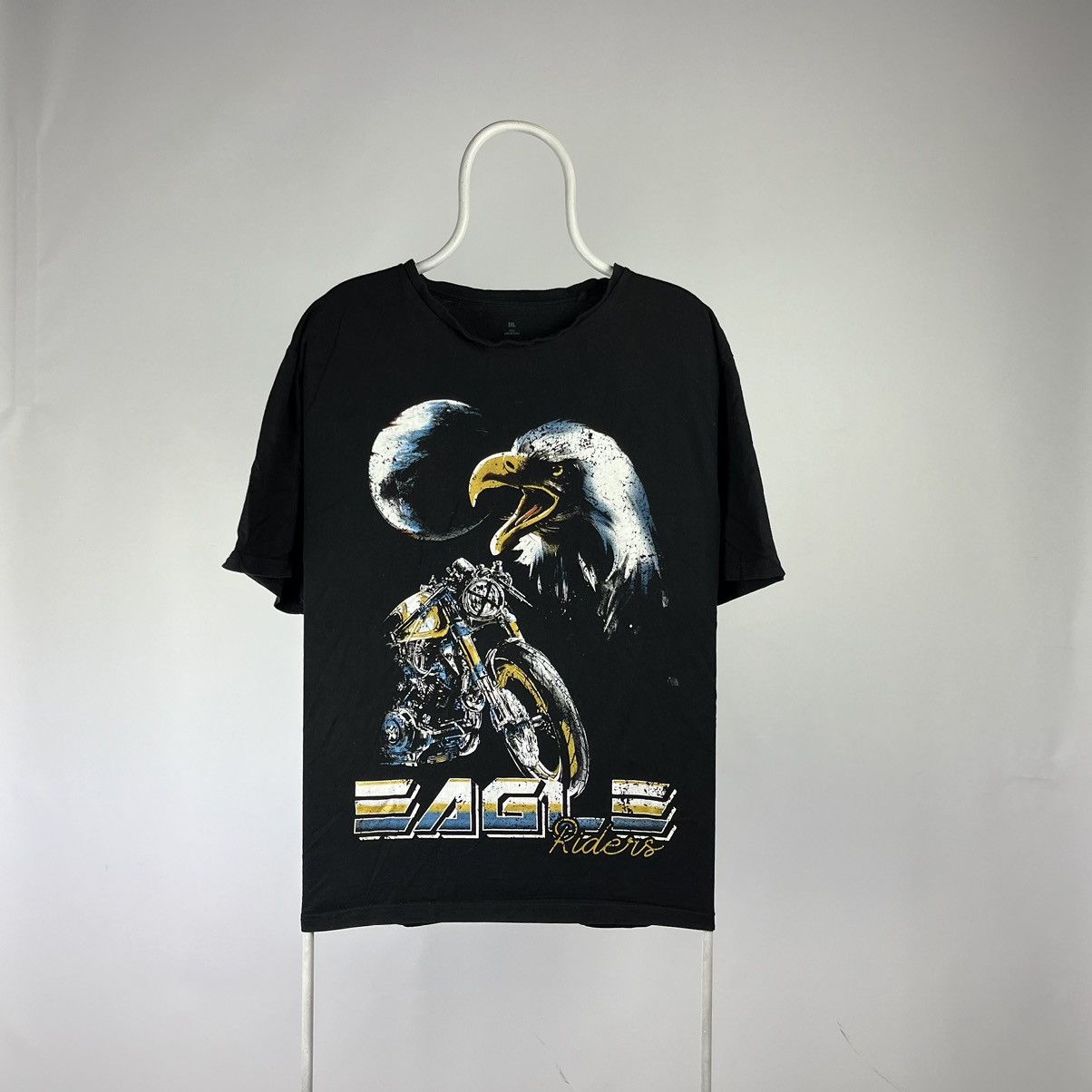 Band Tees Eagles riders T-shirt band tee size XXLARGE Size US XXL / EU 58 / 5 - 1 Thumbnail
