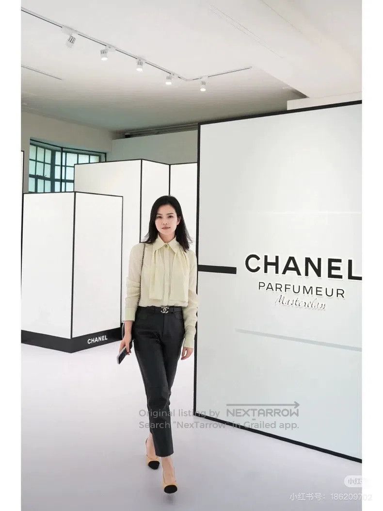 Chanel Chanel Double c logo dark pattern diamond buckle tie shirt Size XS / US 0-2 / IT 36-38 - 6 Thumbnail