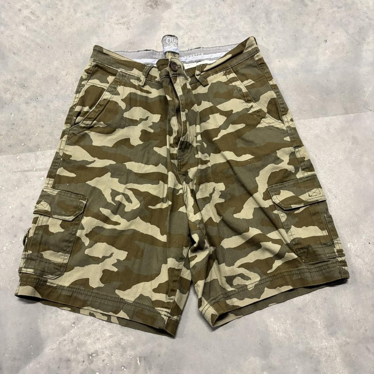 Japanese Brand × Vintage Crazy Vintage Y2K/2000s Camo Skater Style Cargo Shorts! Size US 38 / EU 54 - 1 Thumbnail