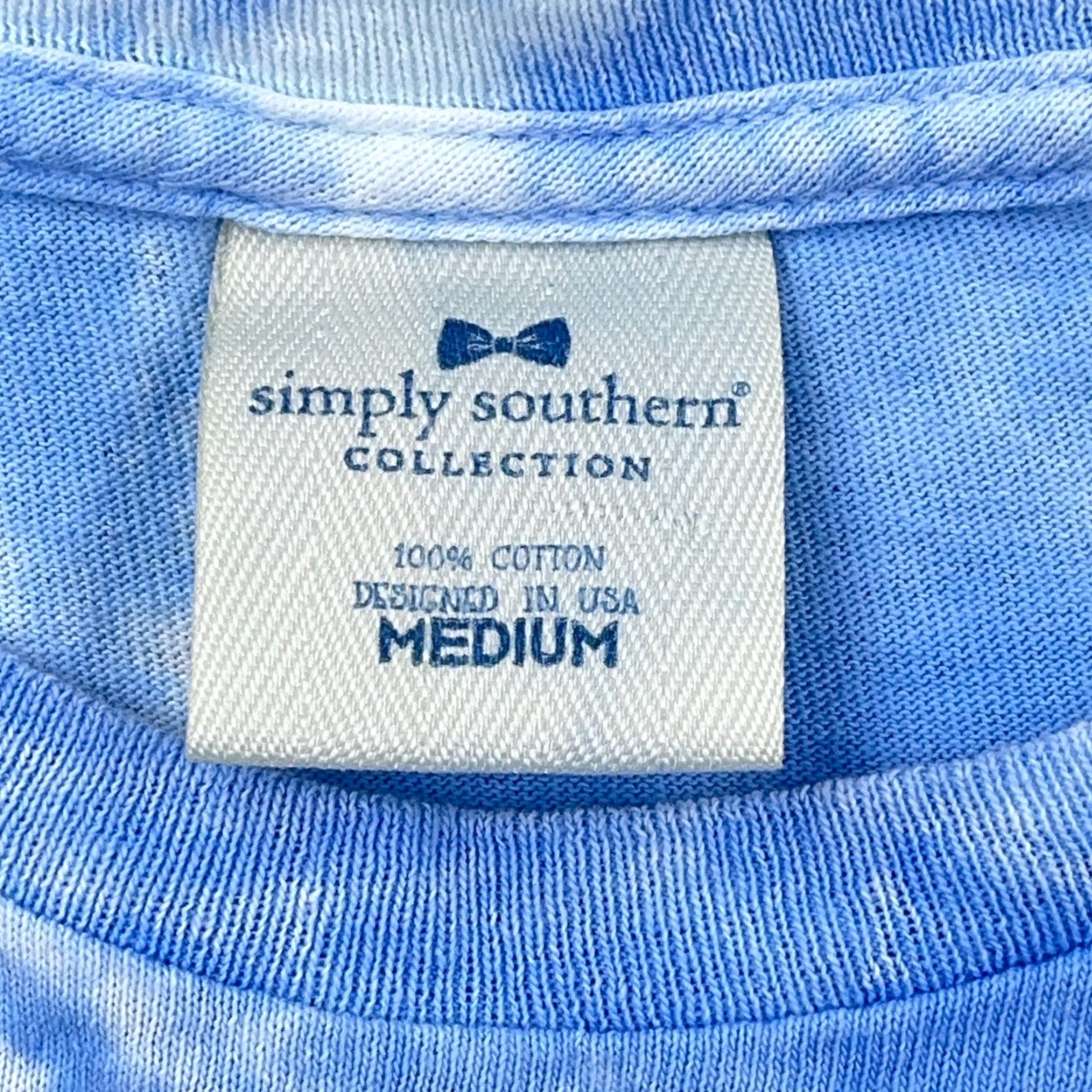 Vintage Simply Southern Women's Medium Blue Tie Dye T-Shirt with Bumble Bee & American Flag Graphic Size M / US 6-8 / IT 42-44 - 4 Thumbnail