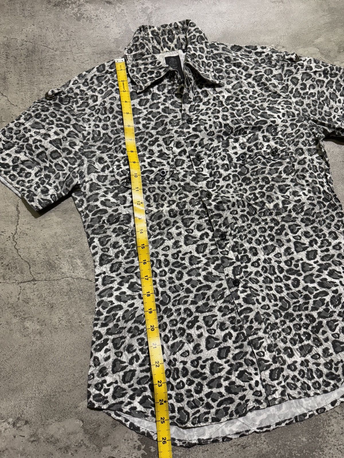semanticdesign Semanticdesign Leopard Ifsixwasnine button shirt Size US M / EU 48-50 / 2 - 7 Thumbnail