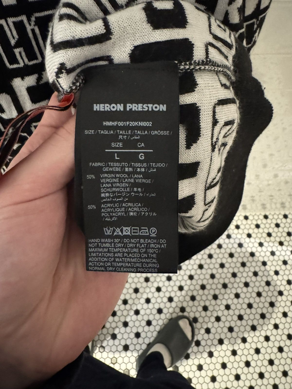 Heron Preston Heron Preston monogram sweater Size US L / EU 52-54 / 3 - 5 Thumbnail