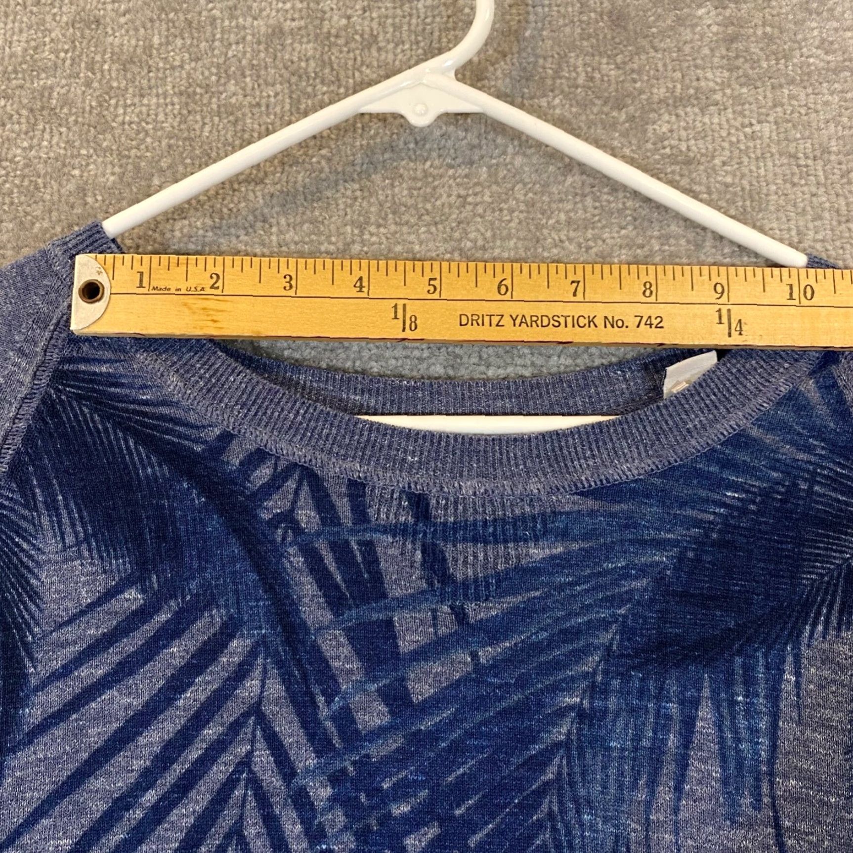 Tommy Bahama Tommy Bahama Sweater Mens XL Blue Floral Pullover Crewneck Knit Long Sleeve Classic Outdoor Mens Size US XL / EU 56 / 4 - 7 Thumbnail