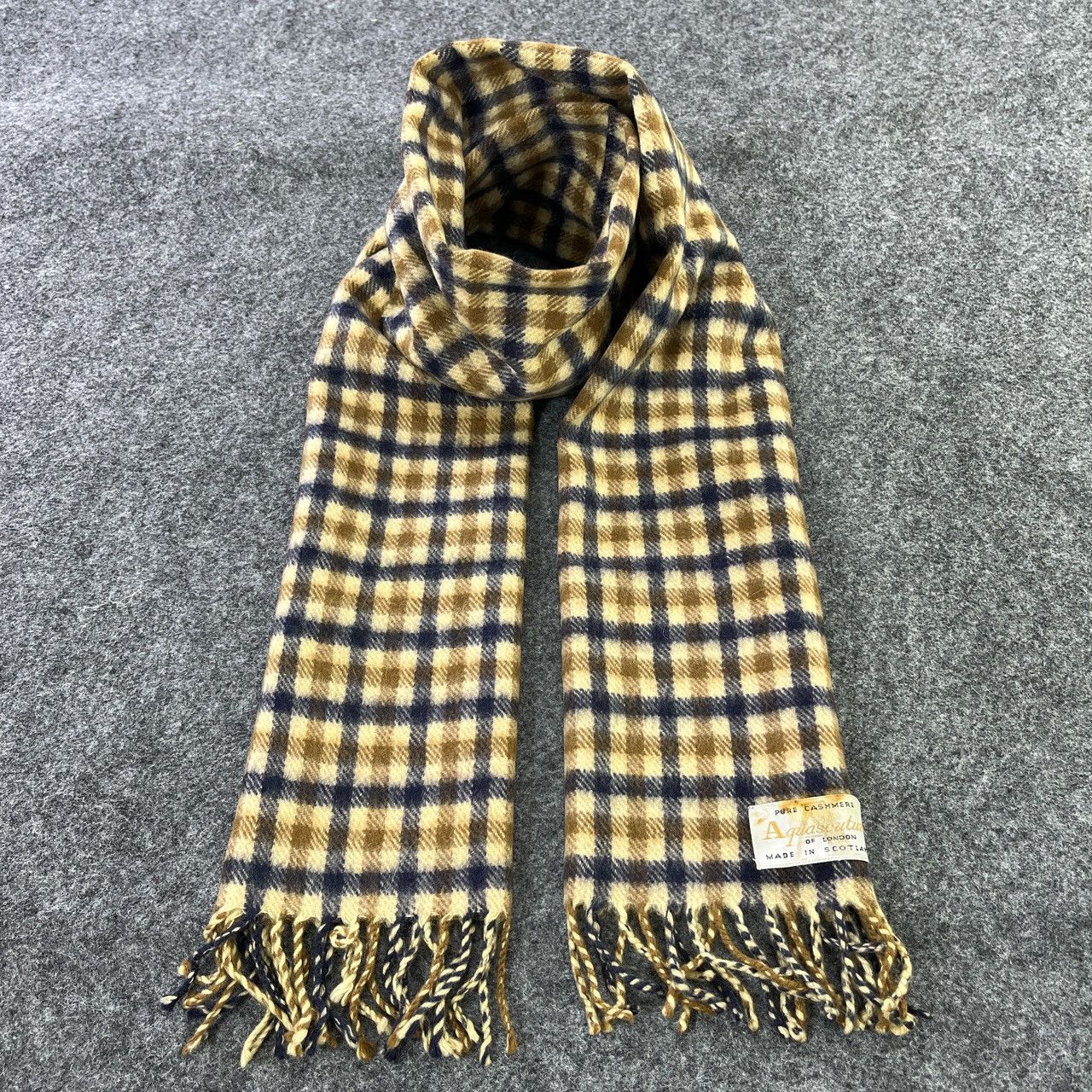 Aquascutum × Vintage Aquascutum Scarf / Muffler / Neckwear T105 Size ONE SIZE - 1 Thumbnail