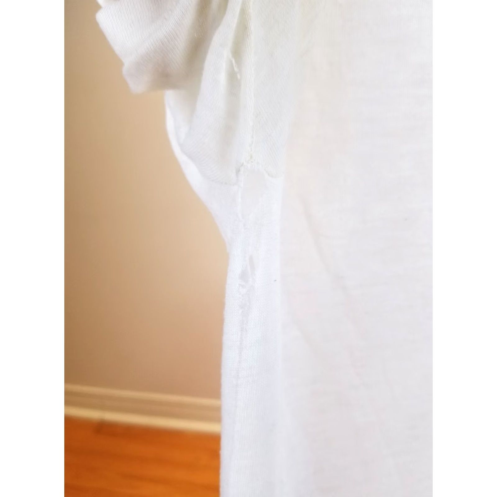 Vintage VINTAGE KMART'S SUPER PAPER THIN V NECK WHITE T-SHIRT SZ MEDIUM T-Shirt Mens White 70s 18 INCH 28 INCH Size US M / EU 48-50 / 2 - 5 Thumbnail