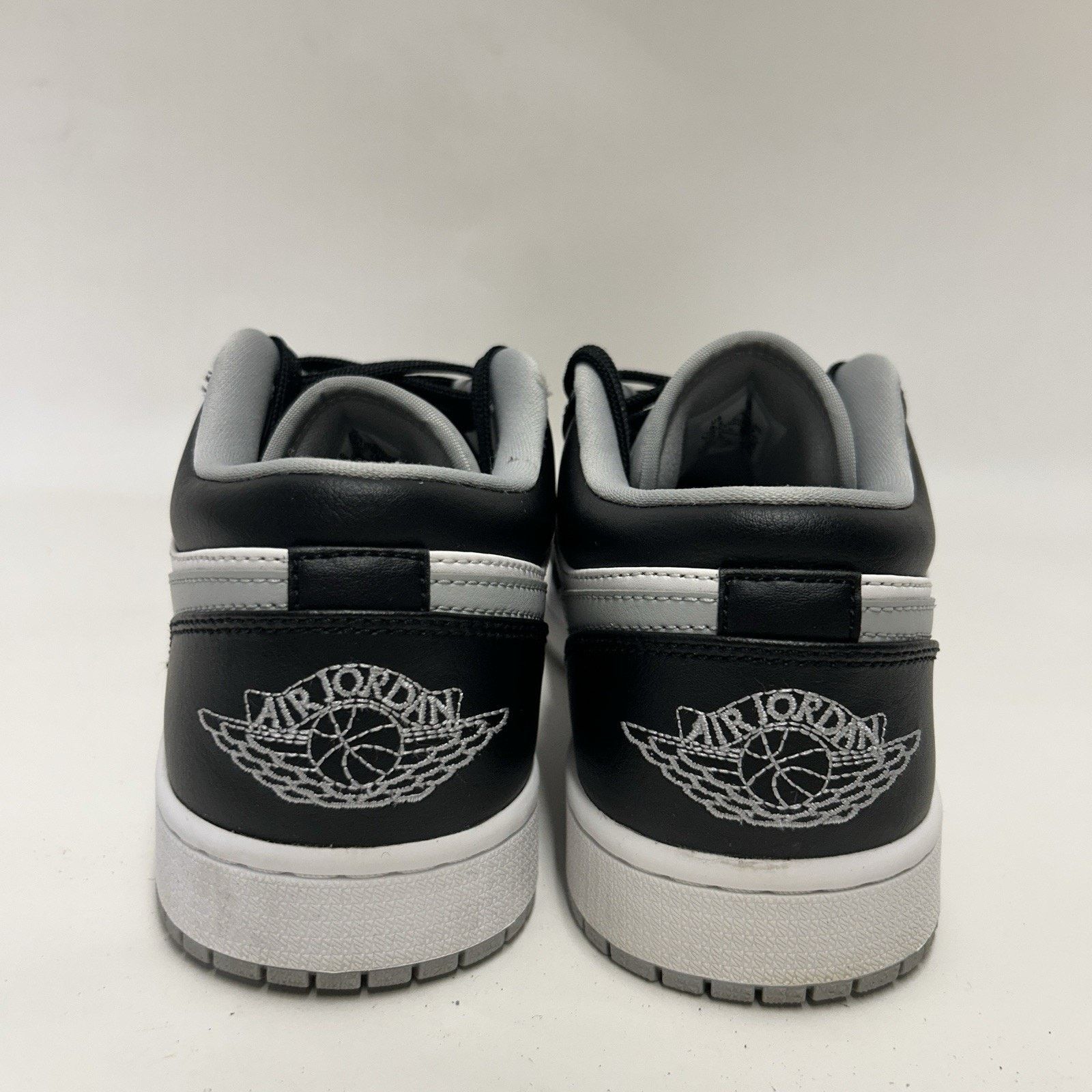 Jordan Brand Nike Air Jordan 1 Low “Smoke Grey/Black Light Grey/White” Size US 8.5 / EU 41-42 - 5 Thumbnail