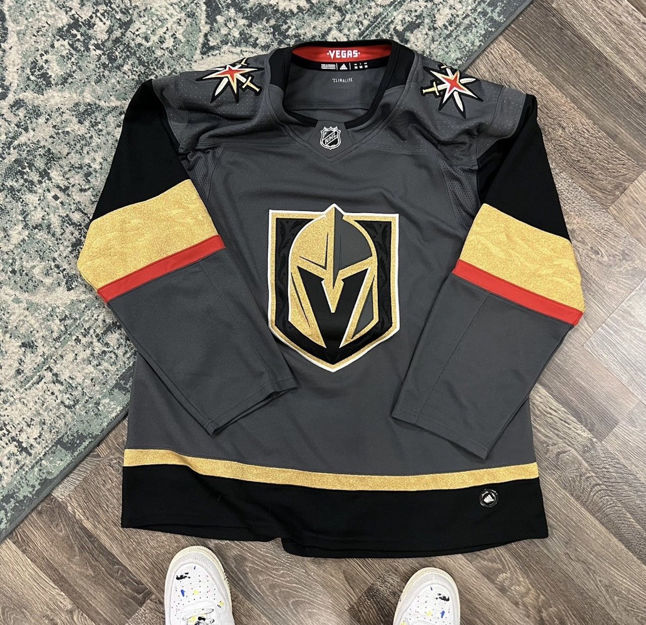 NHL Vegas knights hockey jersey fight straps Size US XL / EU 56 / 4 - 4 Thumbnail