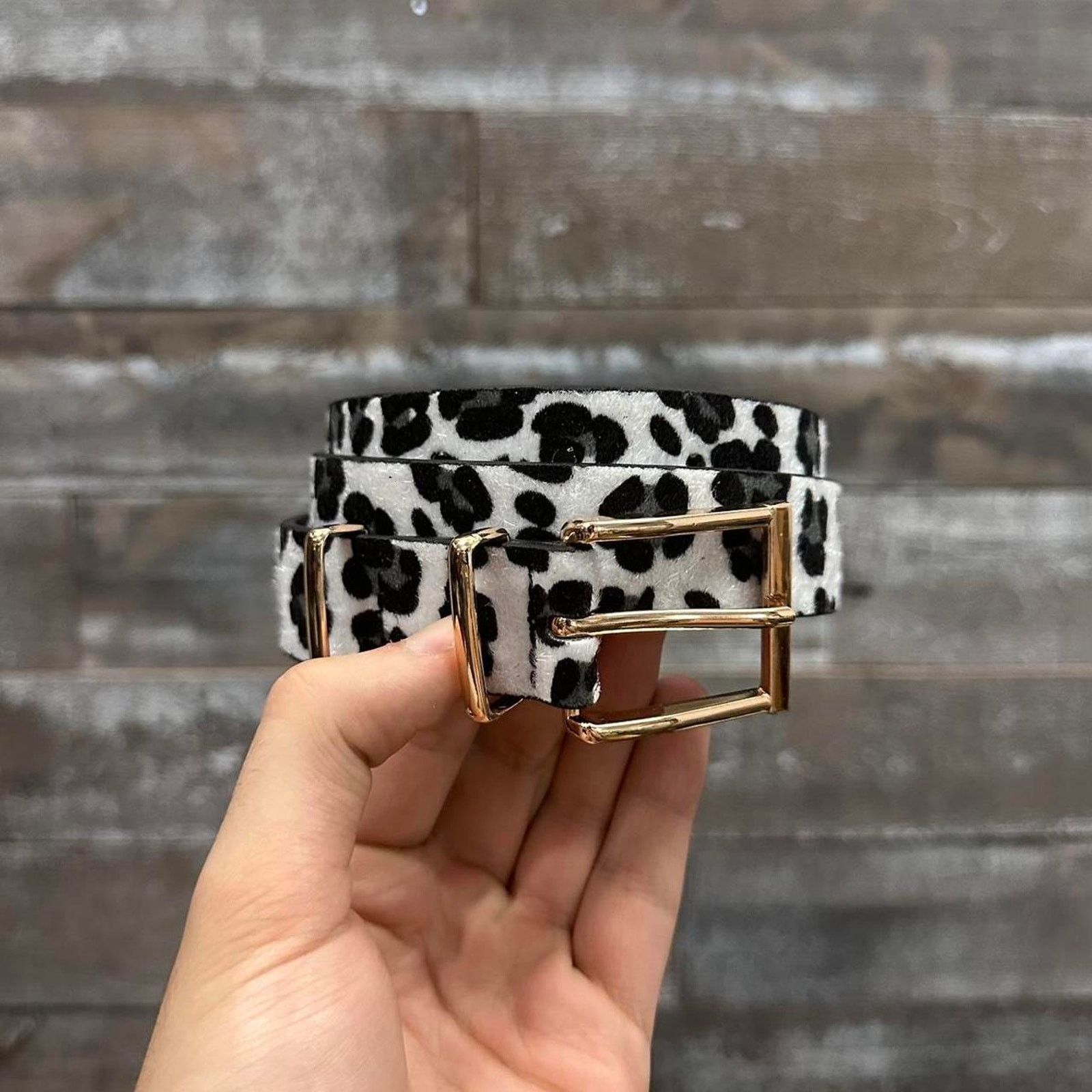 Other Leopard print white and black Size 32 - 1 Thumbnail