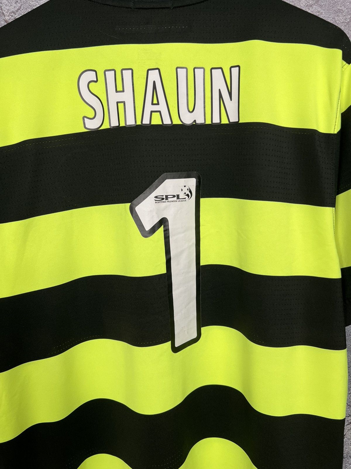 Nike Vintage Nike Celtic 2009/10 Away Jersey Shaun Maloney Jersey Size US XL / EU 56 / 4 - 19 Thumbnail