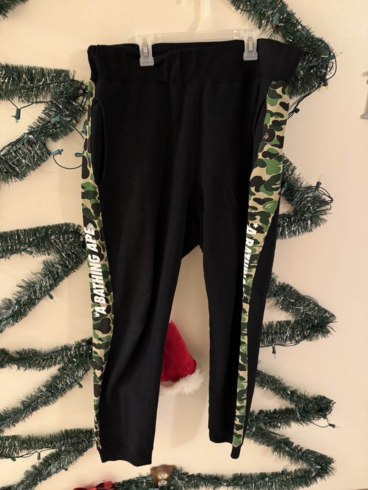 Bape Bape Camo Sweatpants Size US 36 / EU 52 - 1 Thumbnail