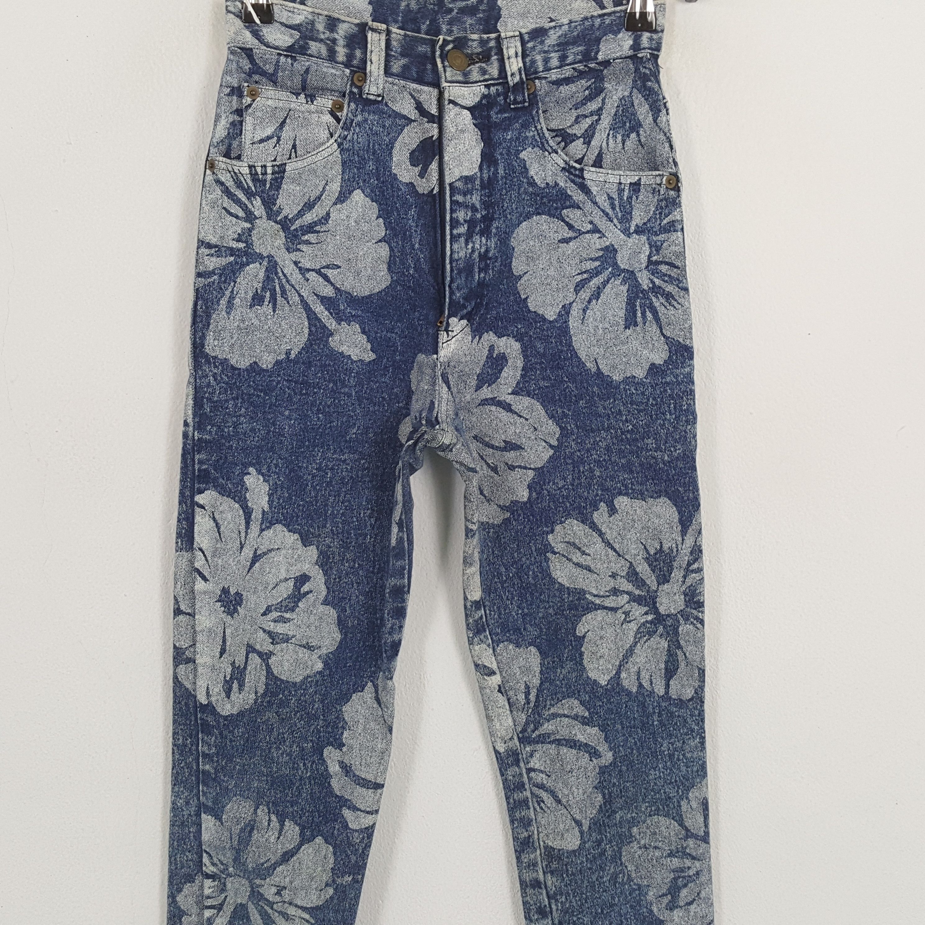 Japanese Brand RYU SPORT Japanese Fashion Style Flowers Jeans Size 23" - 2 Thumbnail