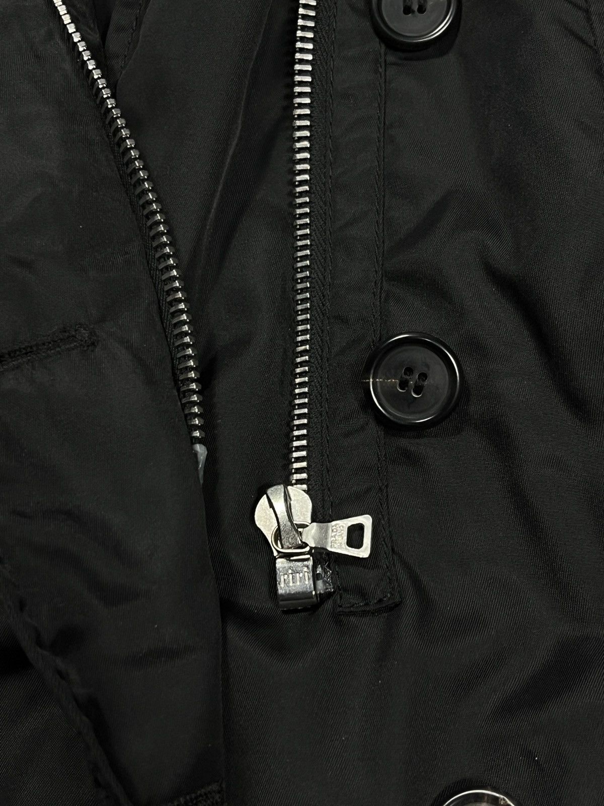 Prada Luxury Very Rare Vintage Prada Zip Nylon Coat Trench Jacket Size M / US 6-8 / IT 42-44 - 4 Thumbnail