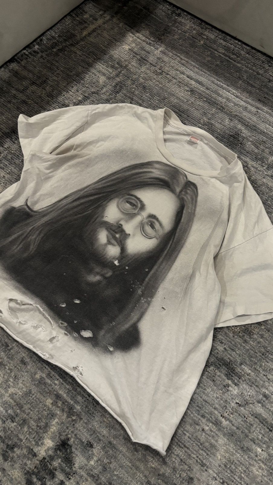 Hanes John Lennon Vintage tee Size US XXL / EU 58 / 5 - 2 Thumbnail