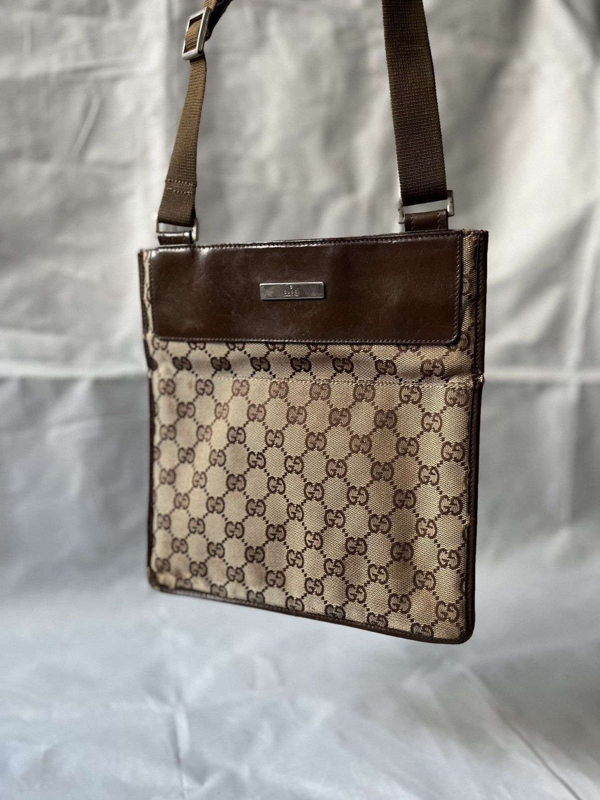 Gucci Vintage Gucci GG Canvas Crossbody Size ONE SIZE - 1 Thumbnail