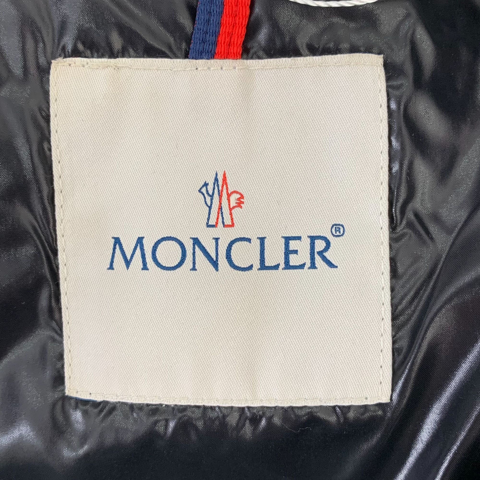 Moncler Moncler Aceras Series Womens Black Down Puffer Jacket XS Siz Size XS / US 0-2 / IT 36-38 - 2 Thumbnail