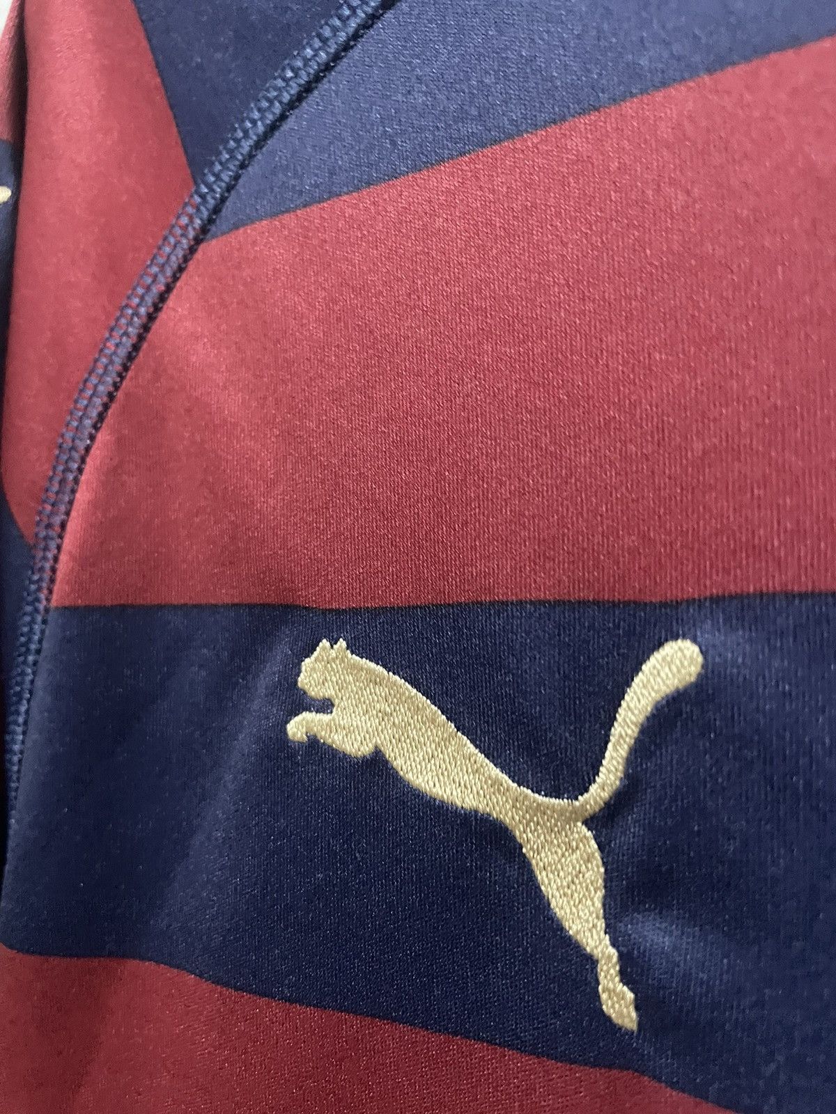 Puma Rare Soccer Jersey Newcastle United x Puma 2018 Size US M / EU 48-50 / 2 - 7 Thumbnail