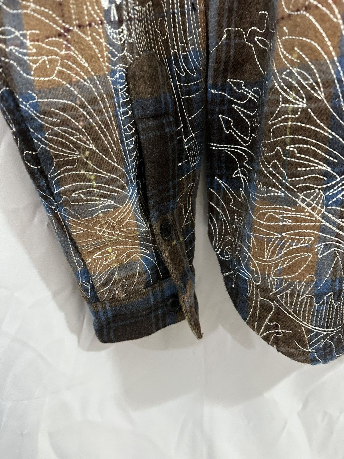 Who Decides War Who Decides War Shirt Size US S / EU 44-46 / 1 - 6 Thumbnail