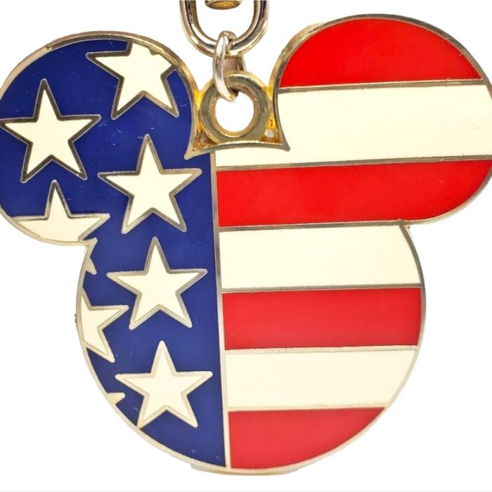 Disney Disney Mickey USA Flag Lanyard Medallion Show Patriotism | Grailed