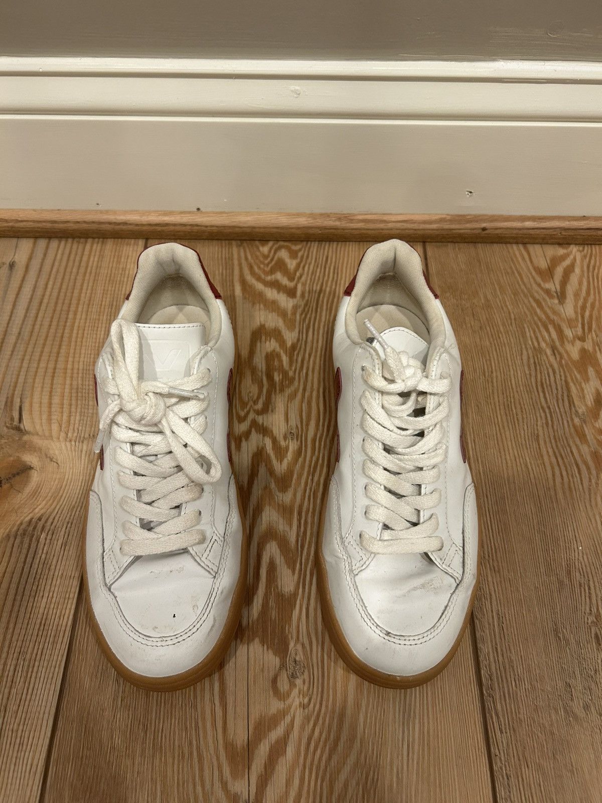 Veja Campo Leather Sneaker Size US 7 / IT 37 - 2 Thumbnail