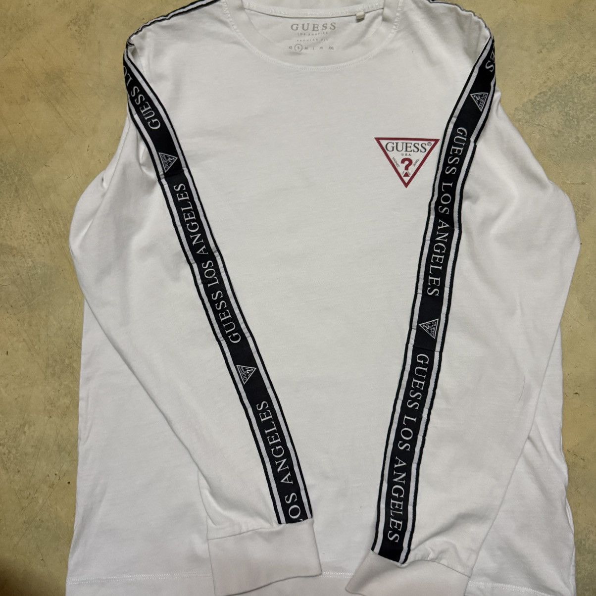 Guess Guess Site Tape Logo Long Sleeves T Shirt Size US S / EU 44-46 / 1 - 15 Thumbnail