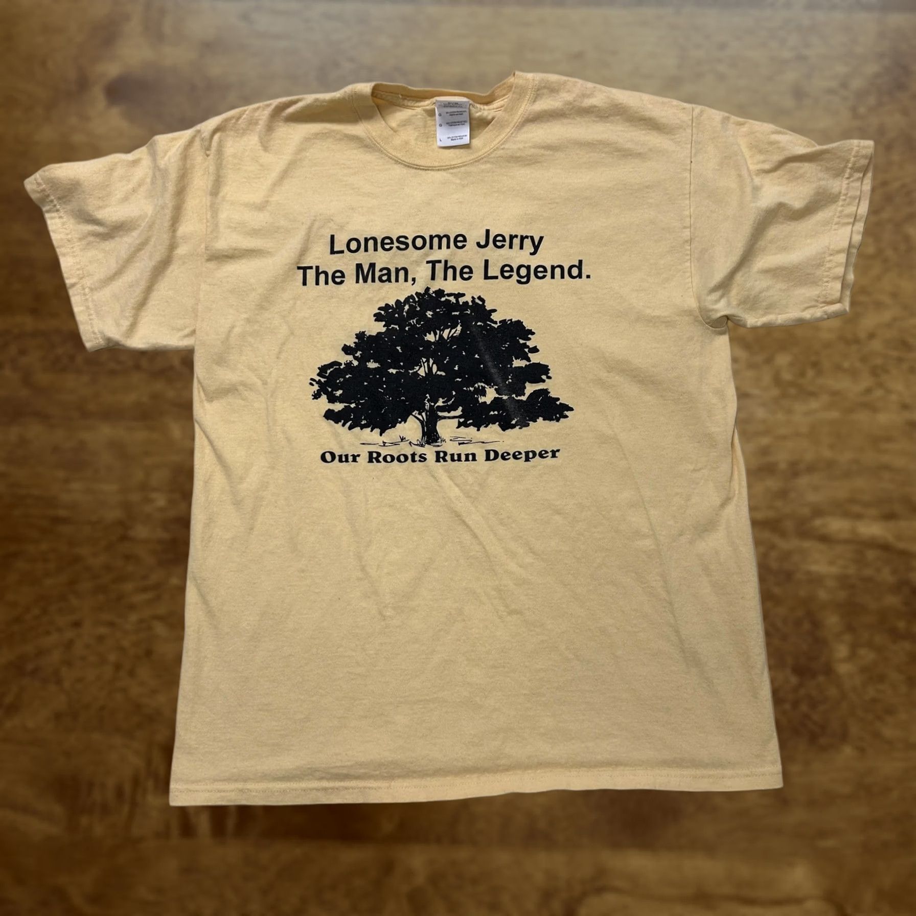 Gildan Lonesome Jerry Shirt Mens Large Yellow Tree Roots Graphic Tee T-Shirt Gildan Size US L / EU 52-54 / 3 - 1 Thumbnail