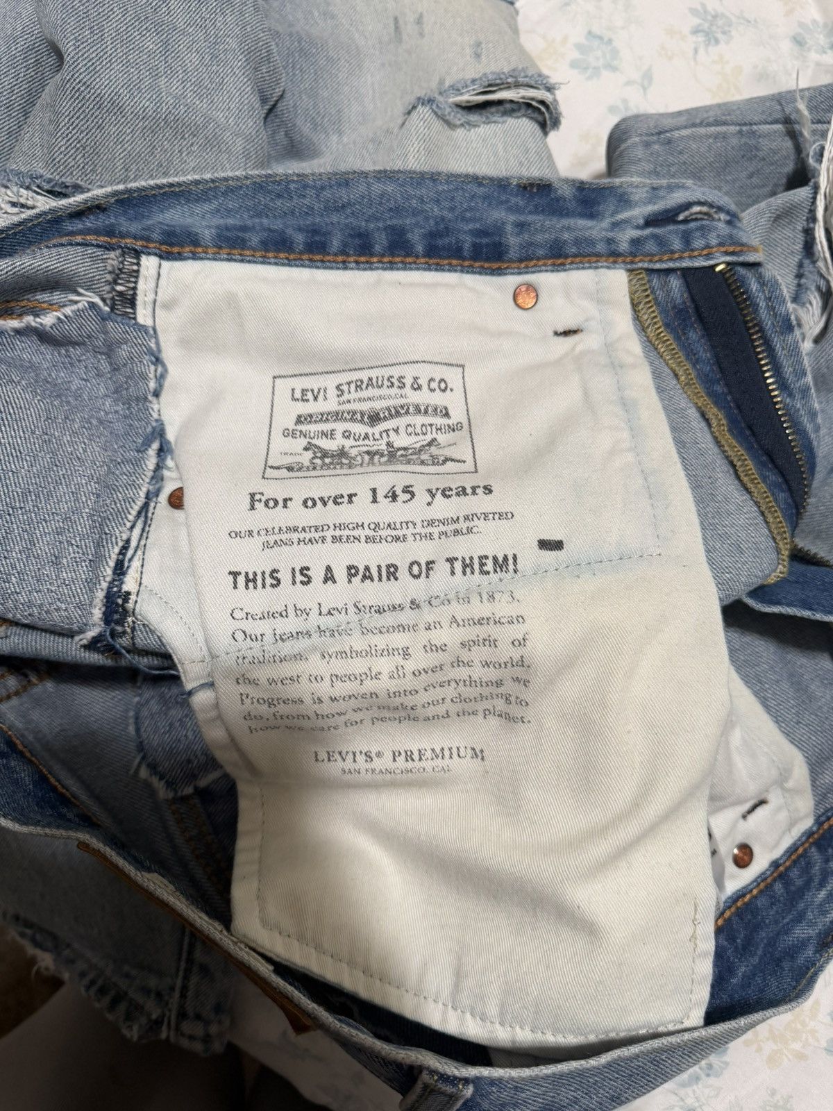 Levi's Levis 551 Ripped Boro Jeans Size US 31 - 11 Thumbnail