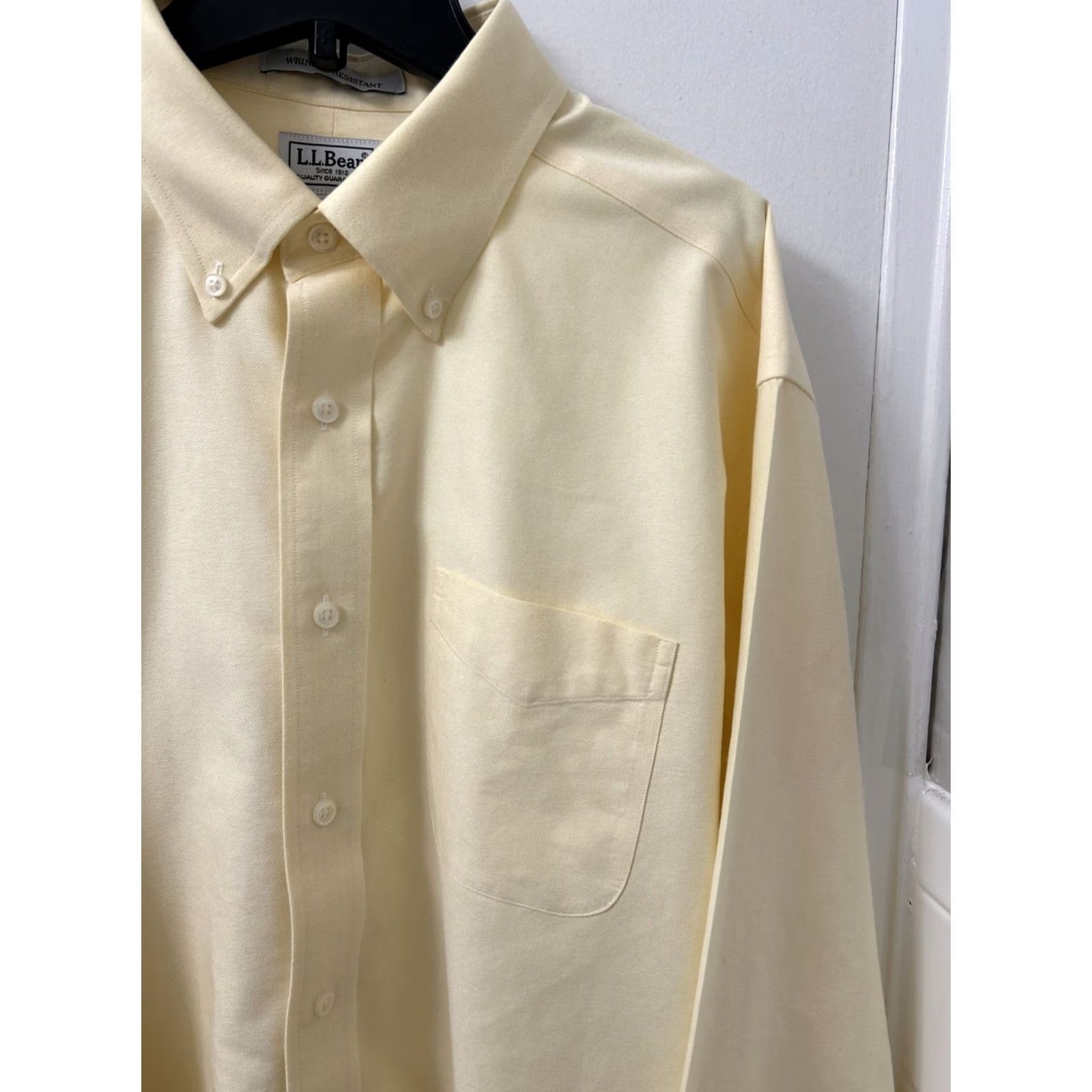 Vintage LL Bean Oxford Shirt Mens Sz 17-34 Yellow Wrinkle Resistant Button Up L/S Shirt Mens Regular 100% Cotton Knit Yellow Button-Up 209410 Size US XL / EU 56 / 4 - 4 Thumbnail