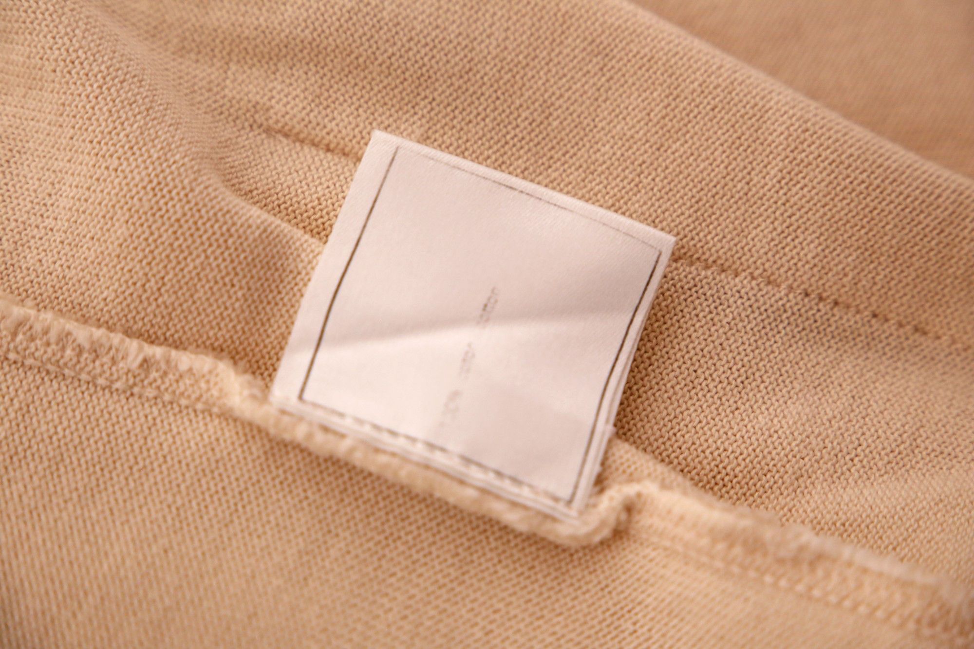 Chanel × Karl Lagerfeld S/S 2003 Cream Knit Twinset Size M / US 6-8 / IT 42-44 - 13 Thumbnail