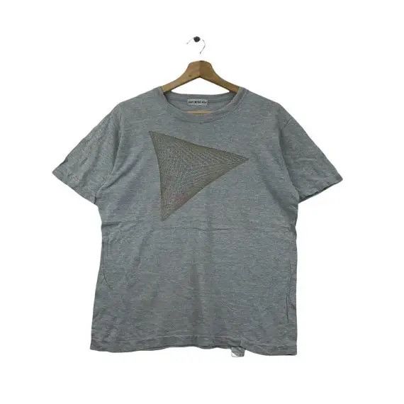 Issey Miyake Vtg ISSEY MIYAKE ABSTRACT Logo Tsumori Chisato Tee Shirt Size US M / EU 48-50 / 2 - 1 Thumbnail