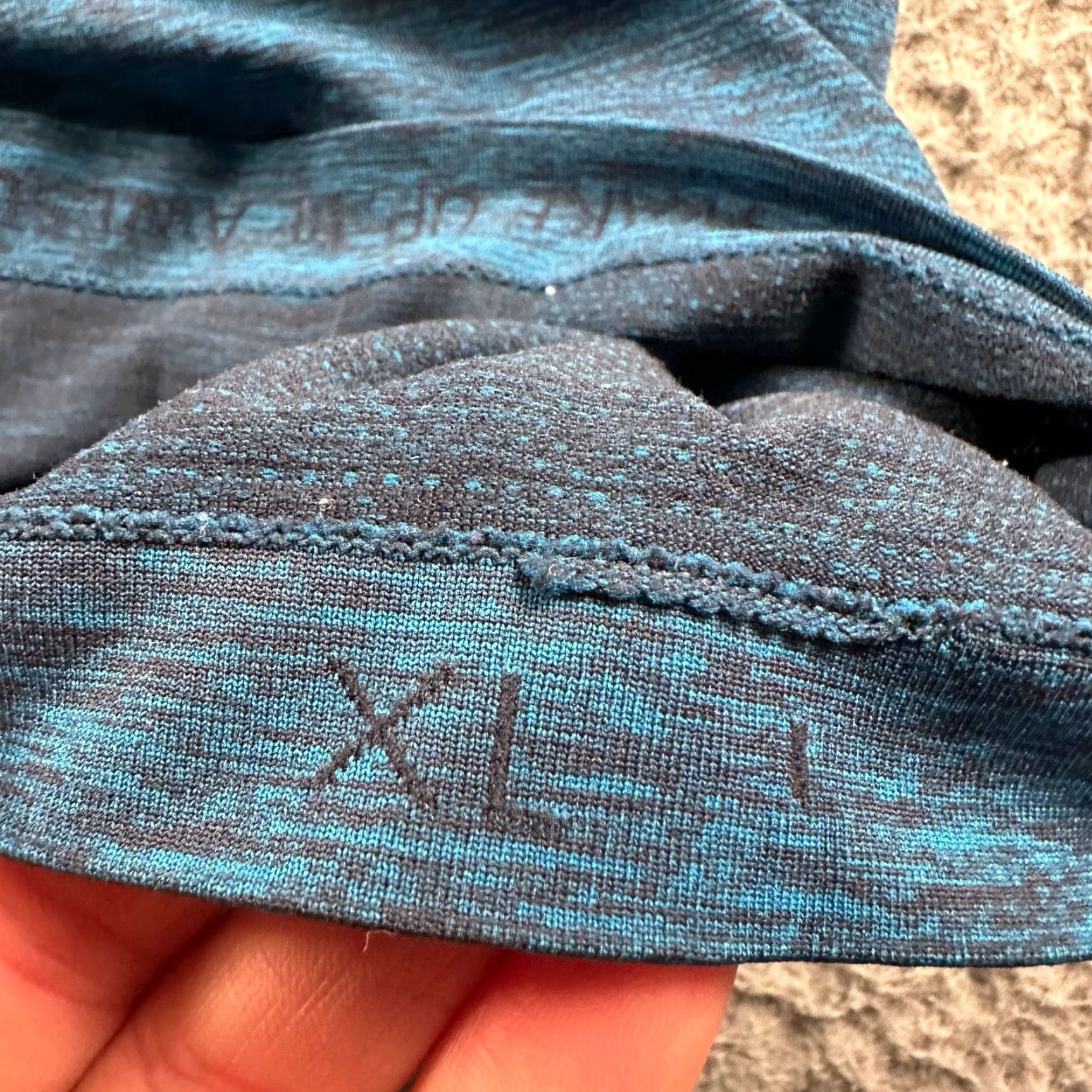 Lululemon Lululemon Long Sleeve Shirt Mens XL Blue Heather Thumbhole Pullover Raglan Crew Neck Pullover Shirt Raglan Heathered Vintage No Size US XL / EU 56 / 4 - 4 Thumbnail