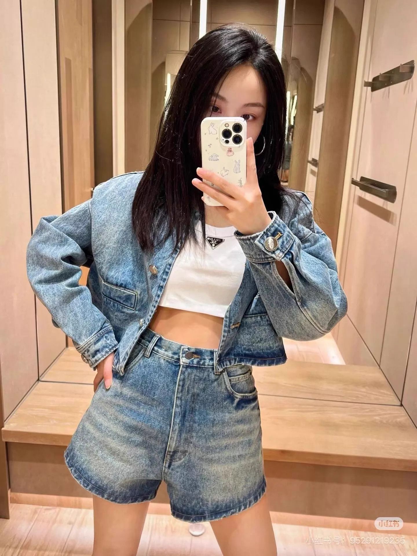 Prada Prada Vintage Blue Denim Shorts 25 Size 25" / US 0 / IT 36 - 3 Thumbnail