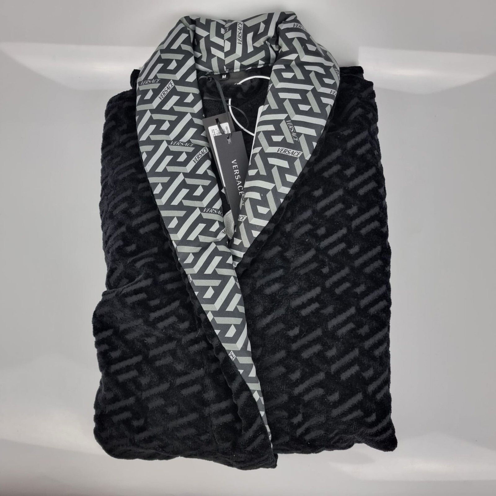 Versace VERSACE Greca Black Bathrobe New (Euro Size:S;) Size US S / EU 44-46 / 1 - 3 Thumbnail
