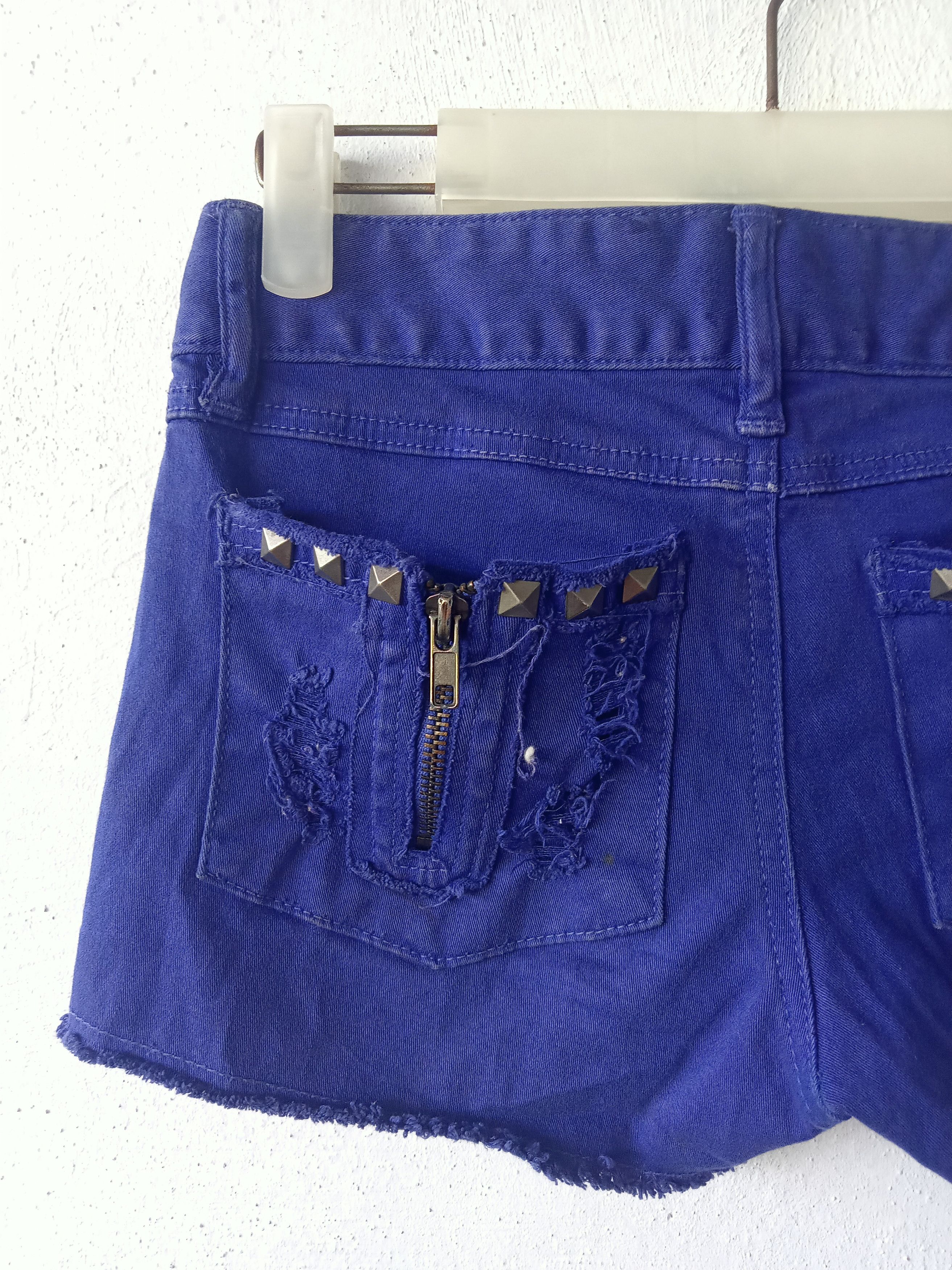 Japanese Brand Ghost of Harlem Distressed Ripped Studbutton Short Pants Size 26" / US 2 / IT 38 - 7 Thumbnail