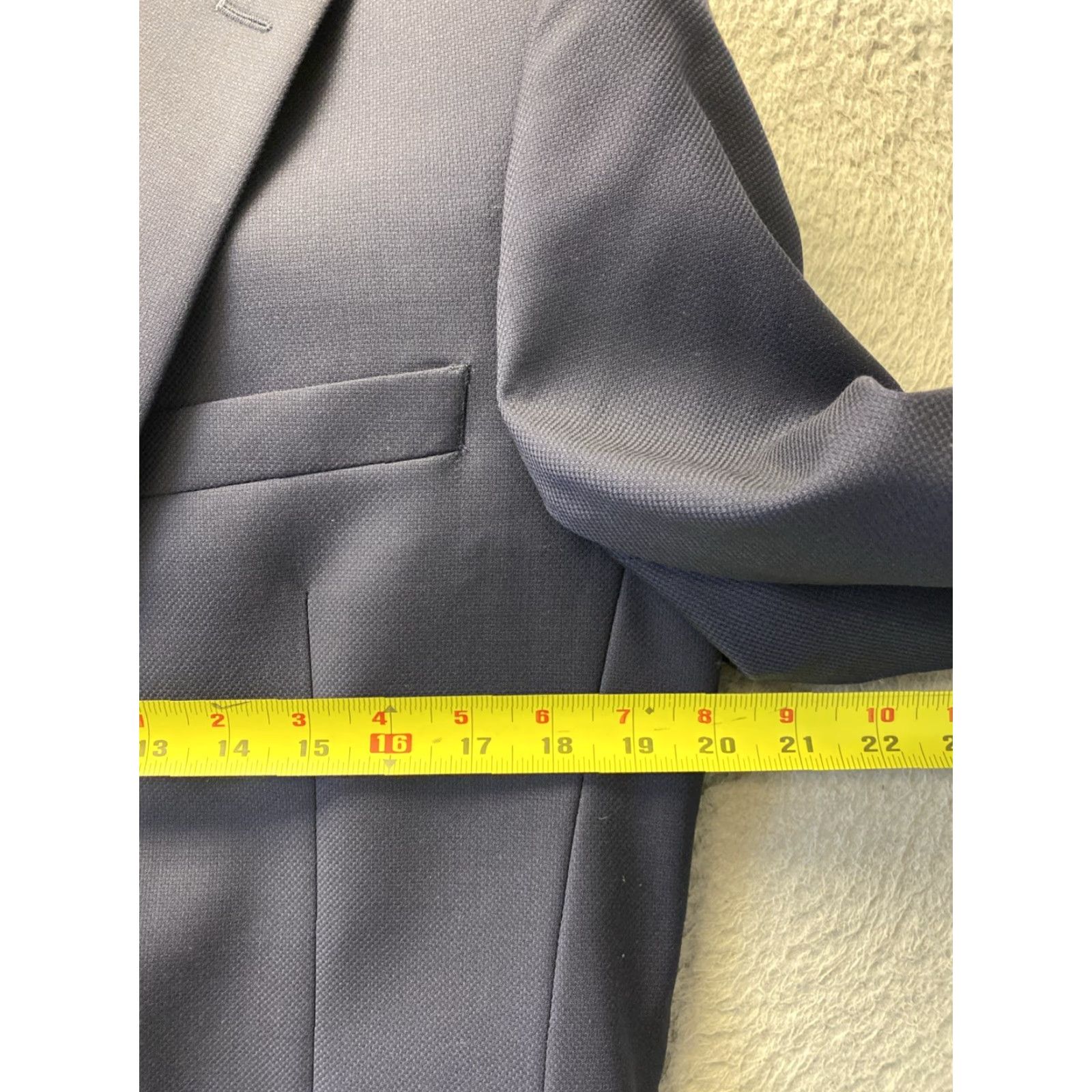 Hart Schaffner Marx Hart Schaffner Marx Blazer Jacket Men 38S Wool 2 Button Navy Solid Notch 4-Button Sleeve Union Made Vintage? No Size 38S - 3 Thumbnail