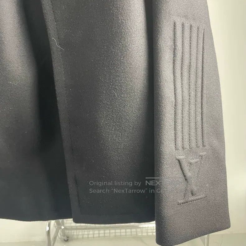 Louis Vuitton Louis Vuitton Black wool coat Size US M / EU 48-50 / 2 - 3 Thumbnail