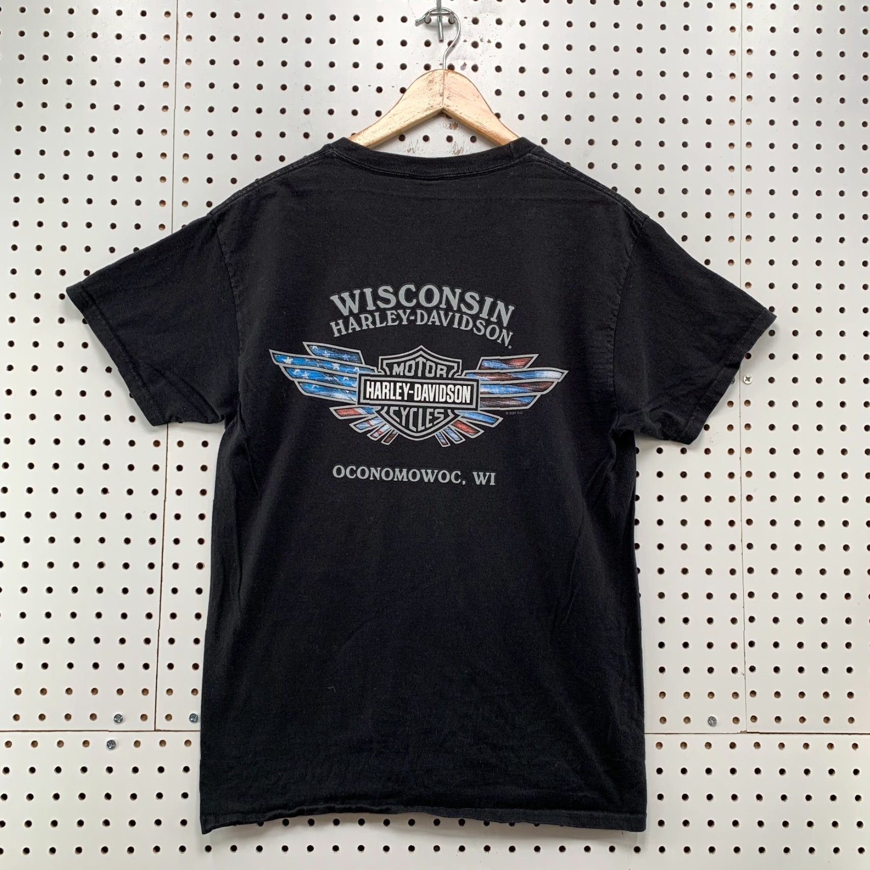 Harley Davidson VINTAGE Harley-Davidson Motorcycle Shirt Men’s Small Black Graphic Print 90s Oconomowoc Wisconsin Size US S / EU 44-46 / 1 - 2 Thumbnail