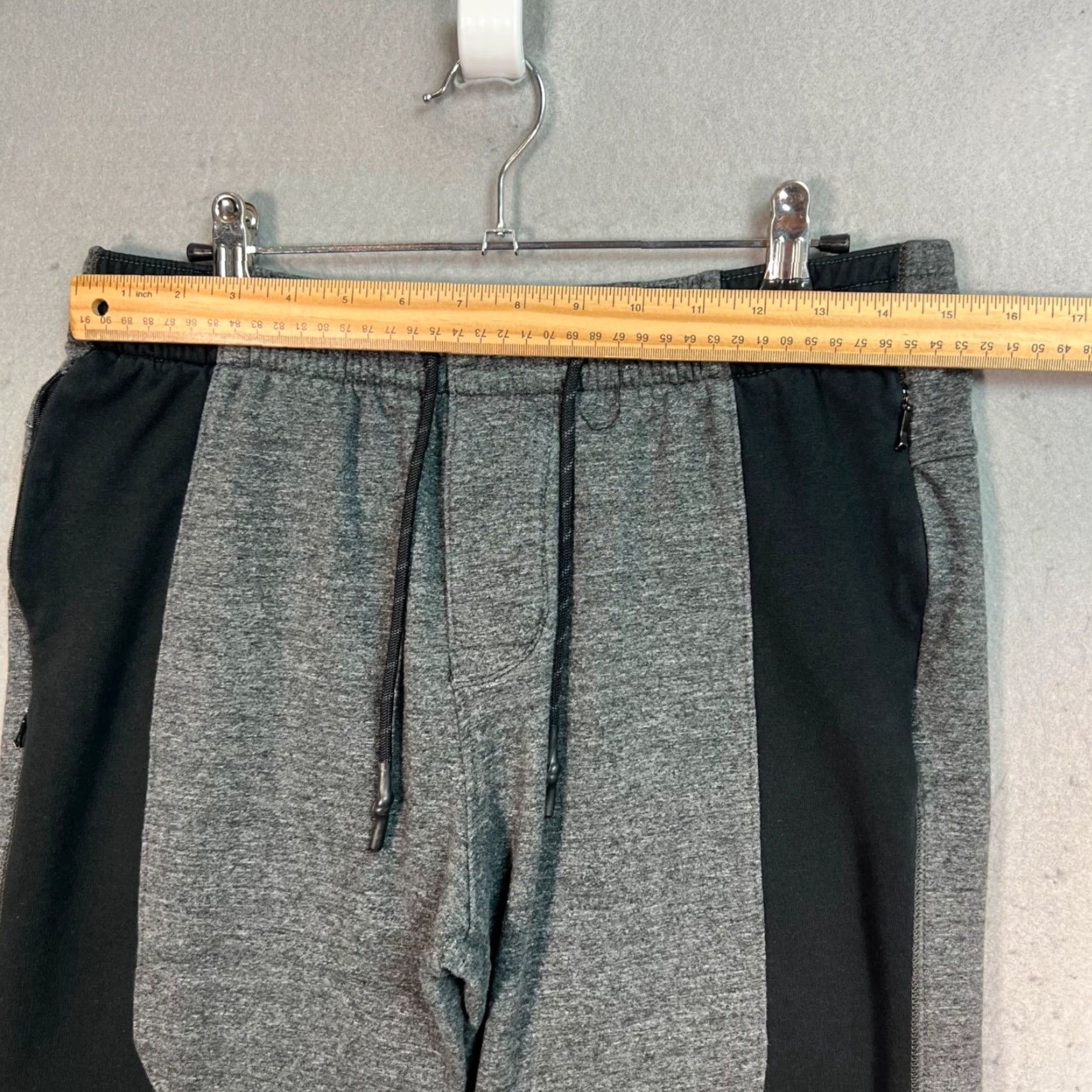 Abercrombie & Fitch Abercrombie & Fitch Mens Small Essential Gray Black Jogger Sweatpants Shirt? Size US 29 - 5 Thumbnail