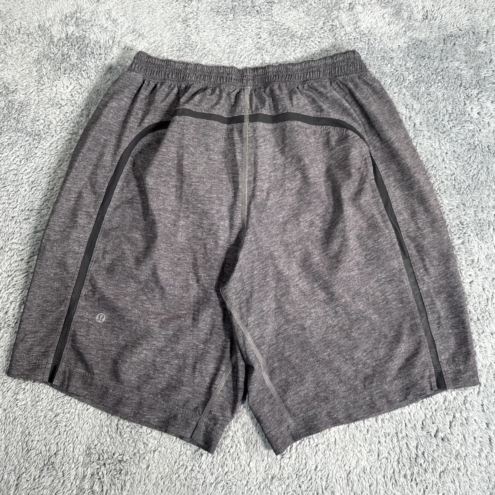 Lululemon Lululemon Pace Breaker 9" Short Lined Grey Men's M Gym Running Athletic Size US 31 - 2 Thumbnail